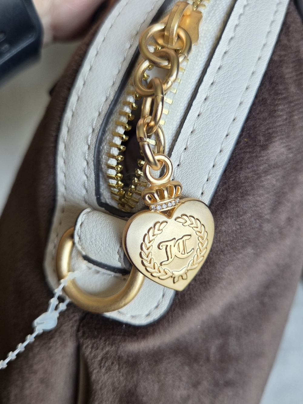 Juicy Couture "Key To Juicy" Dome Satchel - Picture 3 of 11